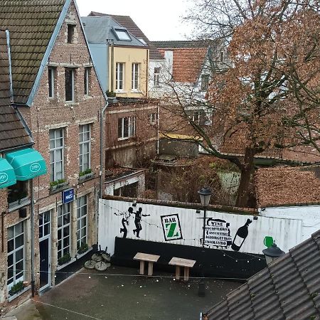 Al In Den Aap Gelogeerd? Apartment Mechelen Exterior photo